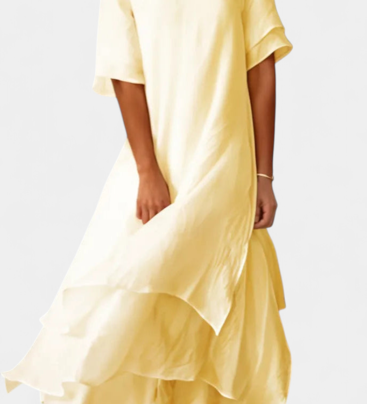 Vestido de Algodón Elegante y Capa de Eloise