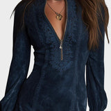 Estela™ | Vestido corto de ante azul con encaje