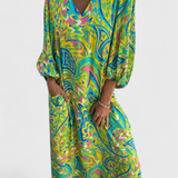 Vestido Maxi Bohemio Carmina con Escote en V y Estampado Abstracto