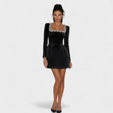 Valeria™ | Vestido corto de terciopelo elegante