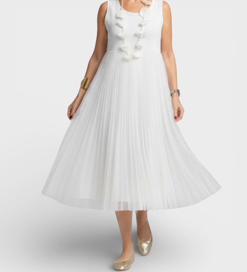 Claudia™ | Vestido de punto elegante con tul