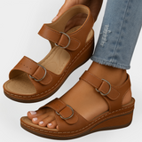 Sandalias ortopédicas de cuero con tacón