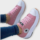 Zapatillas deportivas elegantes con diseño moderno