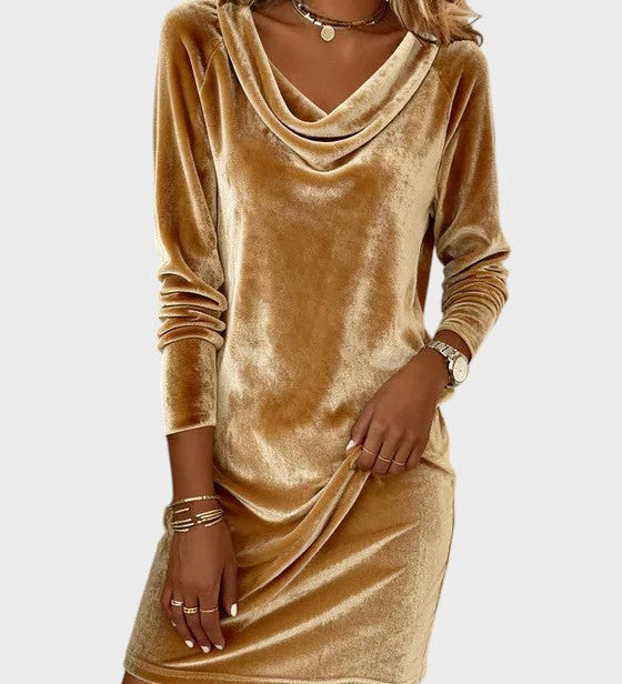 Aurelia™ | Vestido de terciopelo holgado y elegante