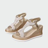 Sandalias ortopédicas elegantes para mujer con plataforma