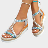 Sandalias con suela cómoda y plataforma
