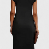 Vestido Midi Atemporal Katrina con Cuello Redondo y Detalle Drapado