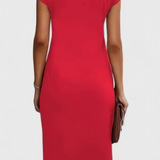 Vestido Midi Atemporal Katrina con Cuello Redondo y Detalle Drapado