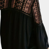 Blusa de Encaje Tejido al Sol