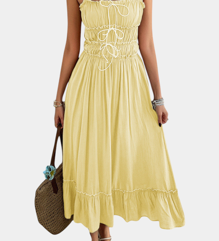Vestido A-Line con Tirantes Luz y Dobladillo Volante