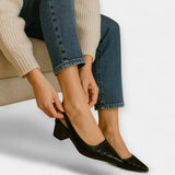 Zapatos con detalles lujosos