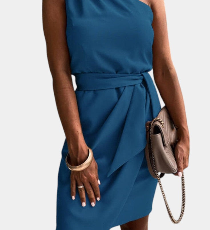 Vestido Drapado de Un Hombro Ainsley