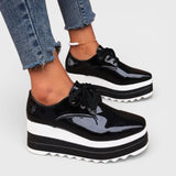 Petra | Zapatillas con plataforma y suela blanda