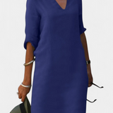 Vestido Elowen con escote en V y mangas tres cuartos