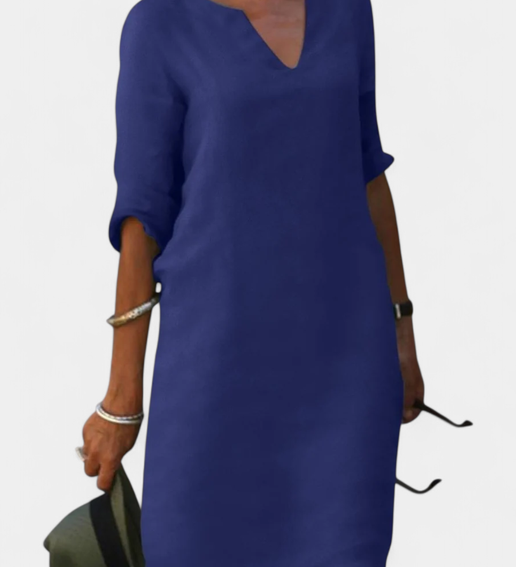 Vestido Elowen con escote en V y mangas tres cuartos