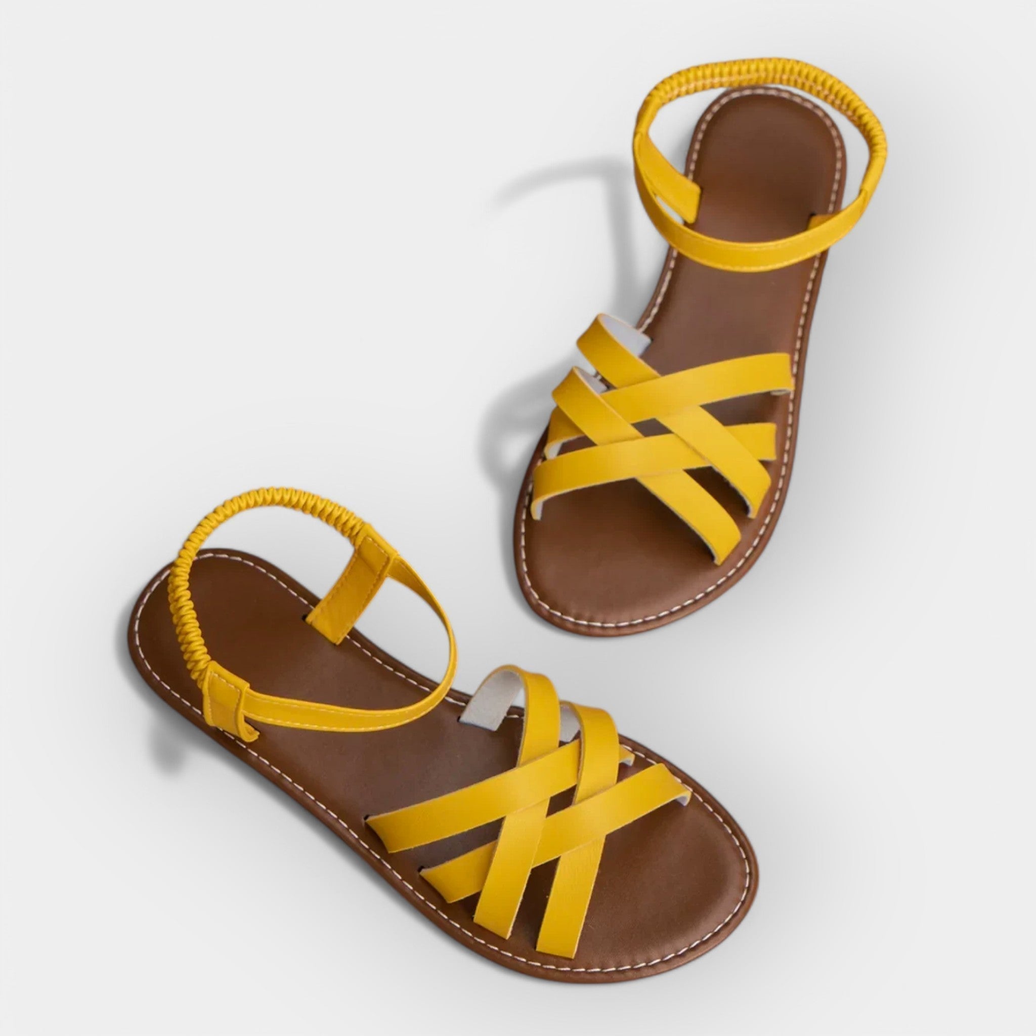 Sandalias hechas a mano con tiras ajustables