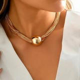 Carla™ | Collar de esfera con acabado de lujo