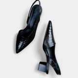 Zapatos con detalles lujosos