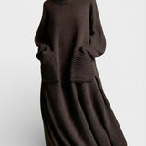 Elena™ | Vestido de punto de cuello alto