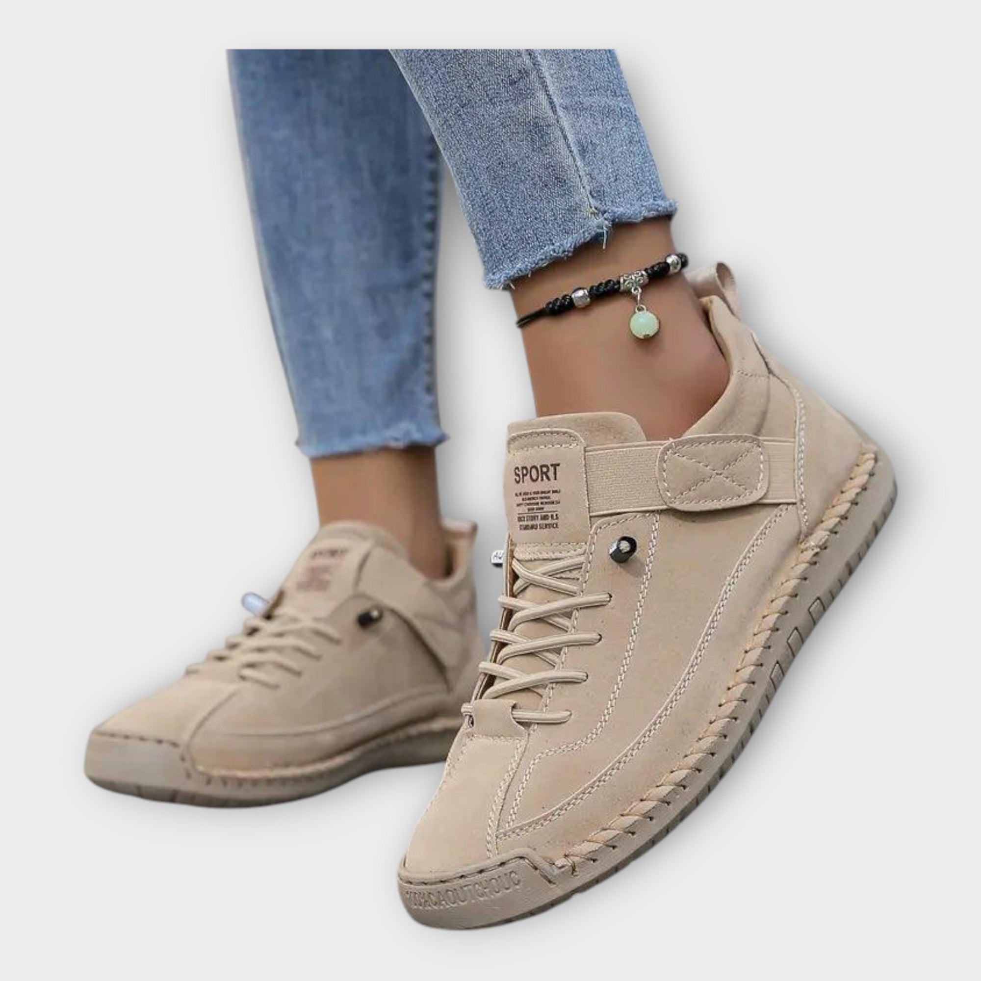 Zapatos deportivos con un diseño elegante y práctico