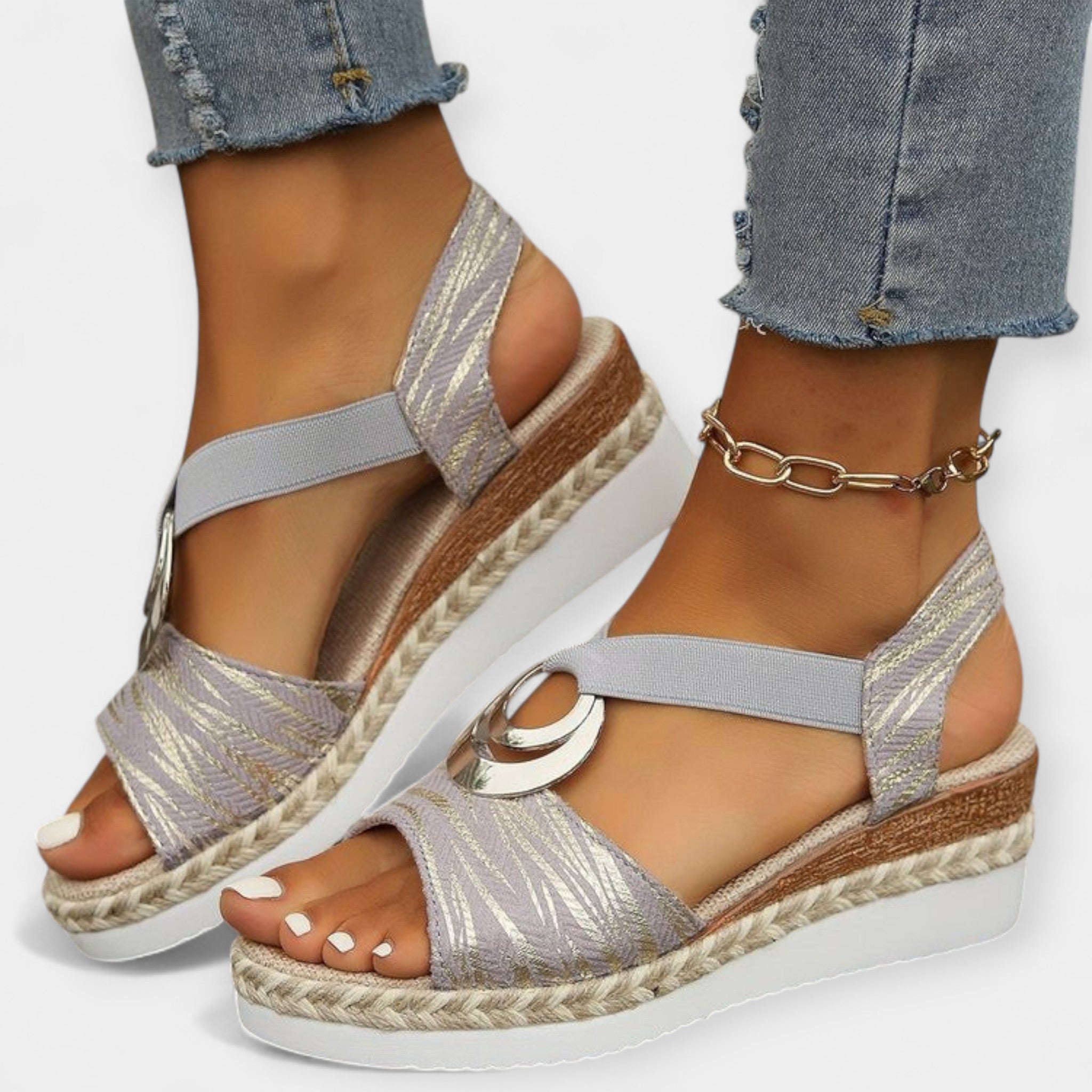 Sandalias romanas con trenzado