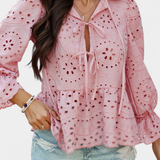 Top Bohemio Kayden de Encaje con Corte Fluido
