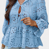 Top Bohemio Kayden de Encaje con Corte Fluido