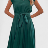 Vestido Midi Elegante Luxie en Tejido Ligero con Corte Fluido