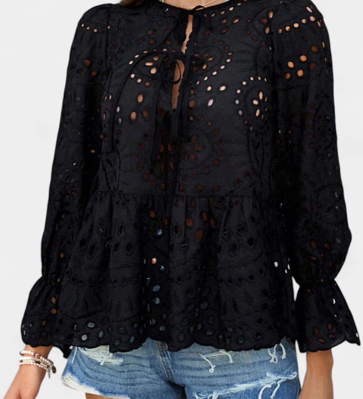 Top Bohemio Kayden de Encaje con Corte Fluido
