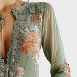 Aitana™ | Blusa de encaje floral boho