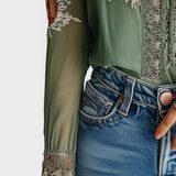 Aitana™ | Blusa de encaje floral boho