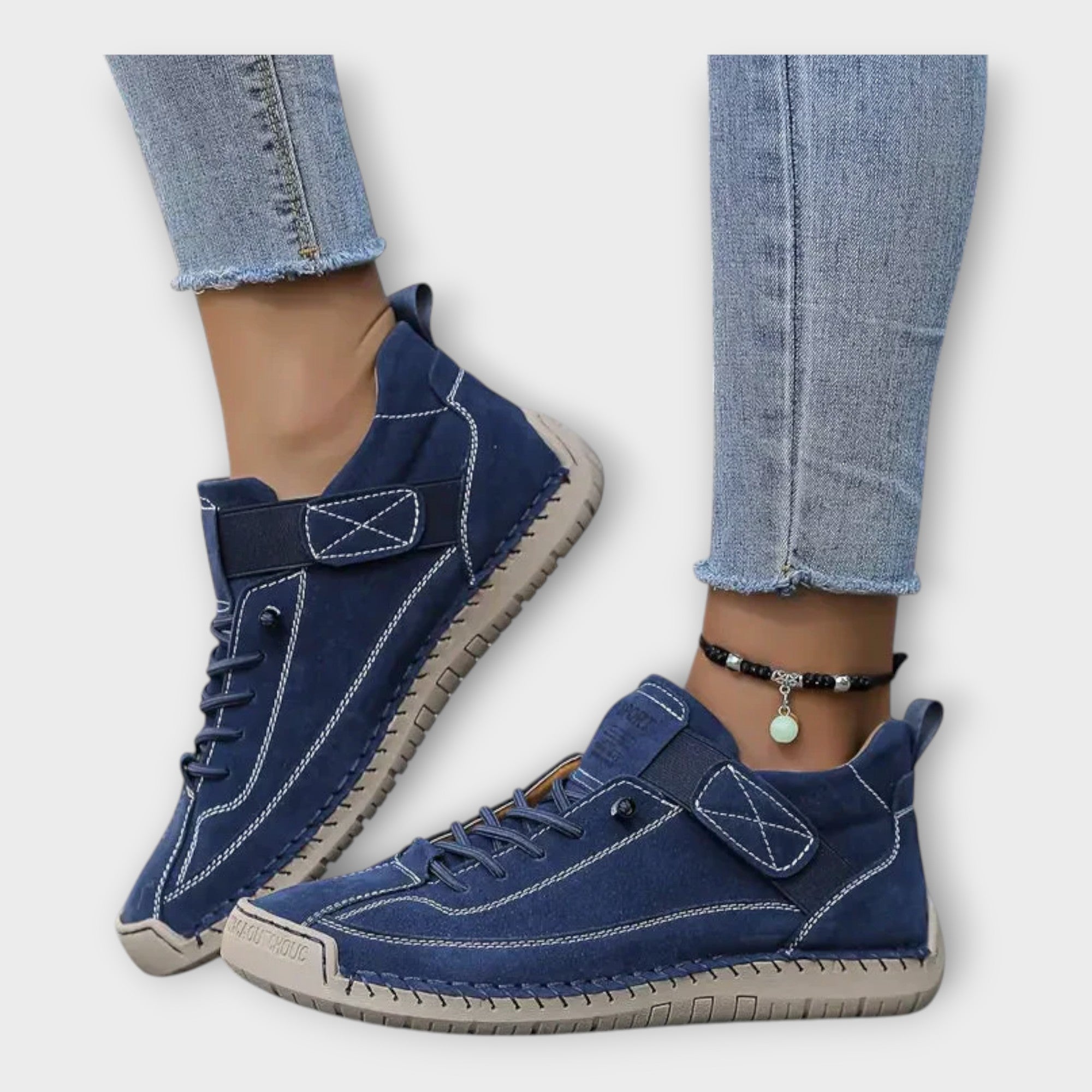 Zapatos deportivos con un diseño elegante y práctico